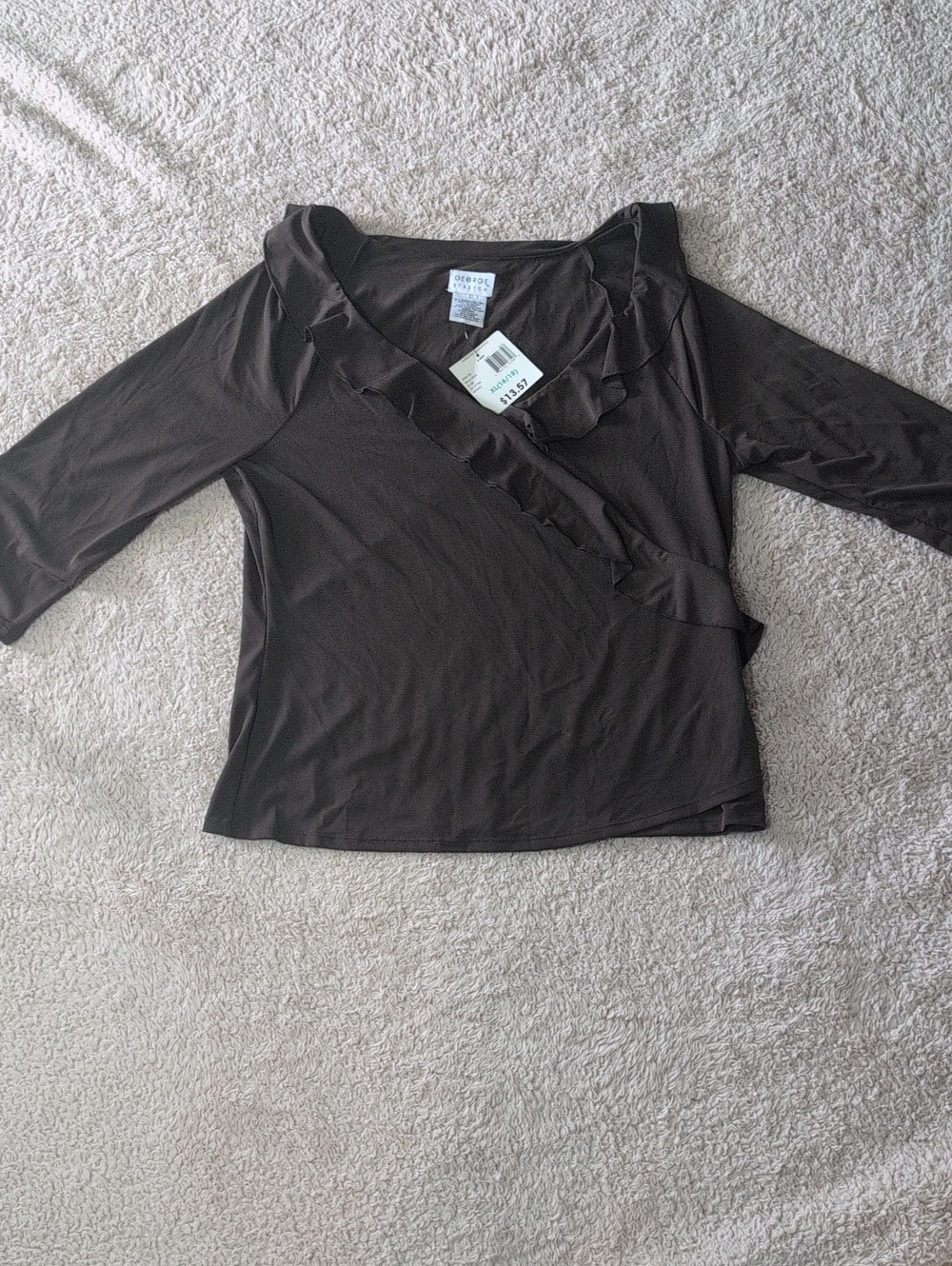 NWT George Stetch  Brown Ruffle V-Neck Women’s Top Size XL